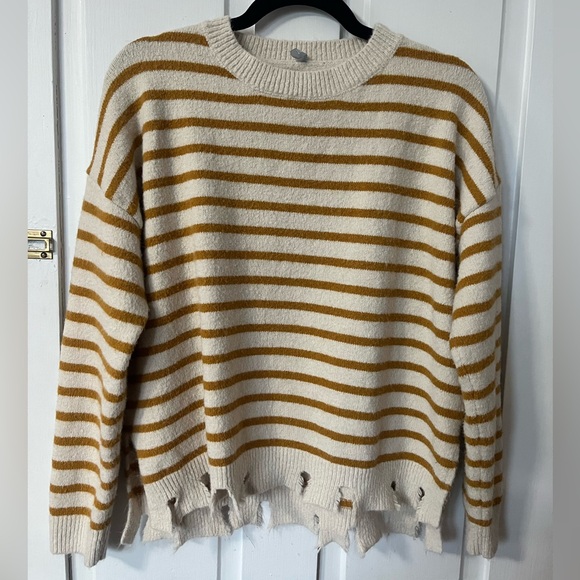 Mint Sweaters - Mint Cream and Tan Striped Sweater size M